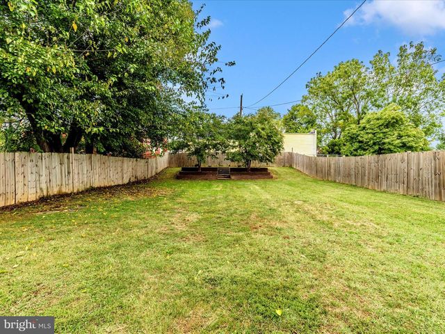 1207 VIRGINIA AVE, Hagerstown, MD 21740