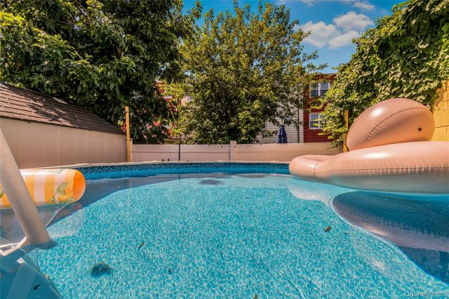 269 Swinton Avenue, Bronx, NY 10465
