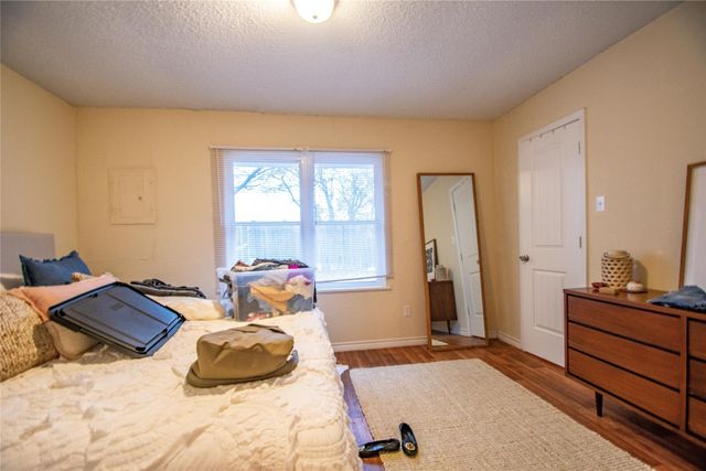 1817 Lipscomb Street, Fort Worth, TX 76110