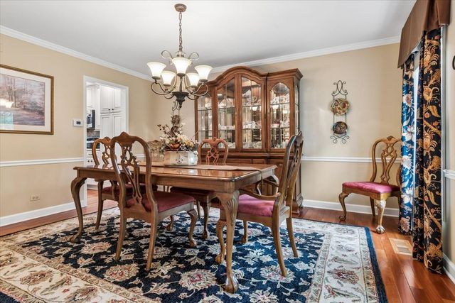 2237 Keim Road, Naperville, IL 60565