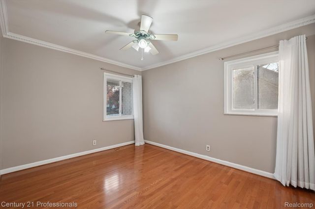 1268 Amarillo Street, Wolverine Lake Village, MI 48390