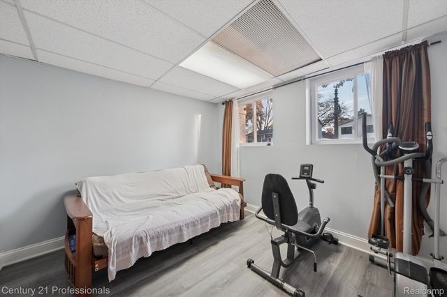 1268 Amarillo Street, Wolverine Lake Village, MI 48390