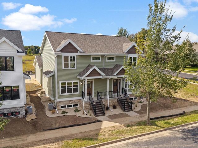 2811 Crinkle Root Drive, Fitchburg, WI 53711