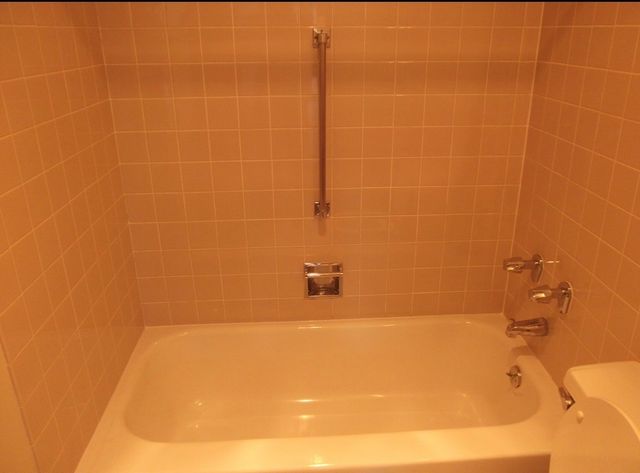 1 E Scott Street 1105, Chicago, IL 60610