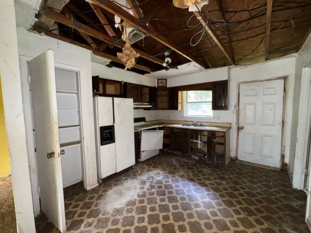 321 Beckham Street W, Sulphur Springs, TX 75482
