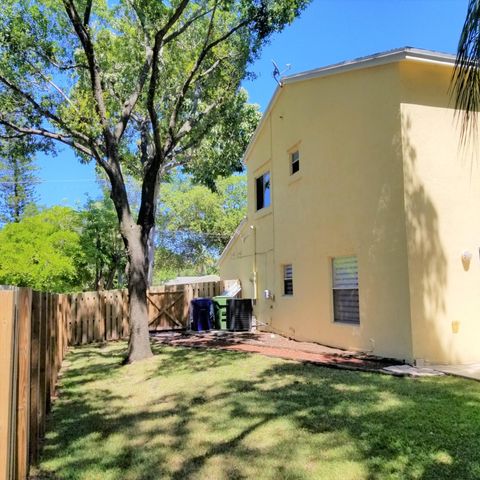 3221 SW 15TH Avenue, Fort Lauderdale, FL 33315