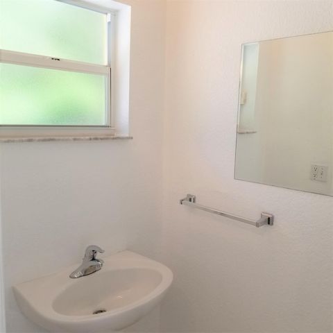 3221 SW 15TH Avenue, Fort Lauderdale, FL 33315