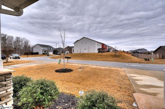 106 Screech Drive, Fountain Inn, SC 29644