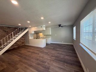 4917 N Holt Avenue # 103, Fresno, CA 93705