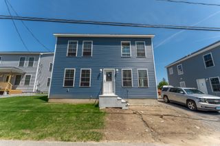 1 First Street, Thompson, CT 06255