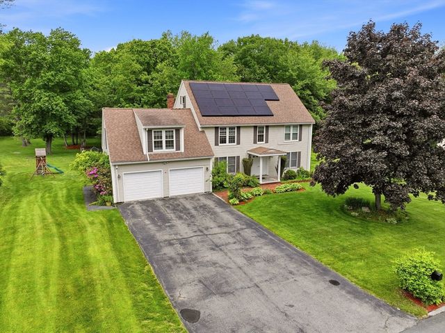11 Balmoral Drive, Methuen, MA 01844