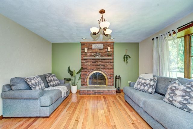 11 Balmoral Drive, Methuen, MA 01844