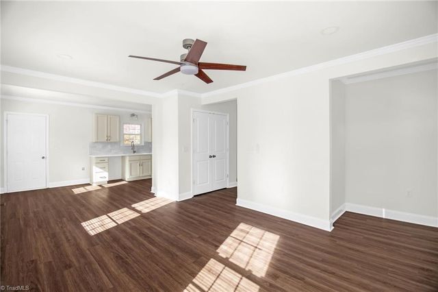 1002 Cliff Road, Asheboro, NC 27205