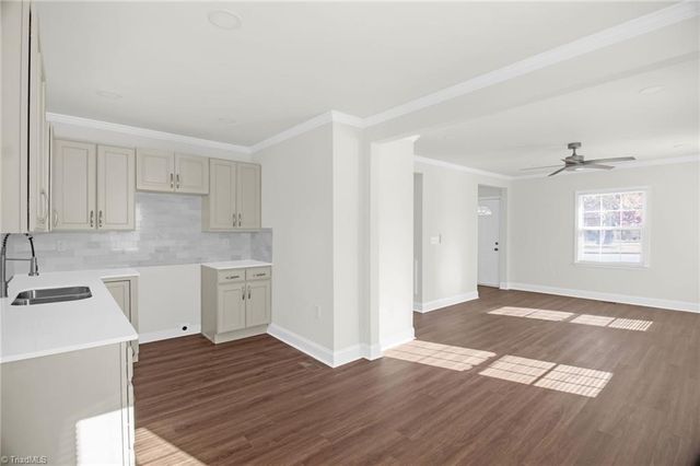 1002 Cliff Road, Asheboro, NC 27205