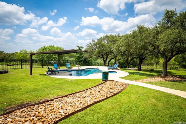 2610 Red Bud Way, New Braunfels, TX 78132