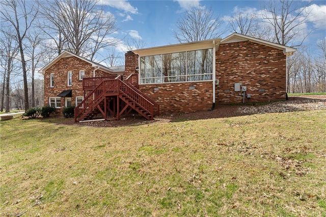 321 Deerwood Lane, Stoneville, NC 27048