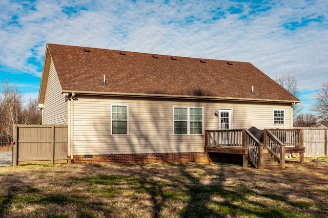 164 Shaub Rd, Portland, TN 37148
