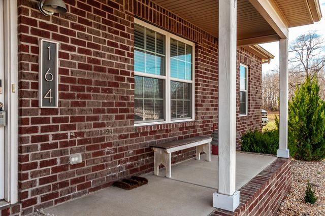 164 Shaub Rd, Portland, TN 37148