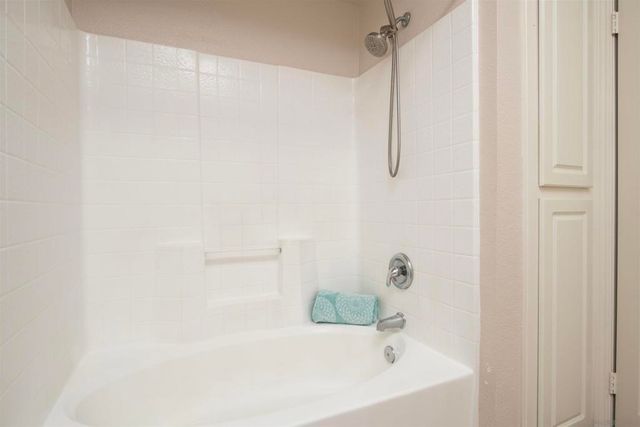 3840 Elijah Ct. 816, San Diego, CA 92130
