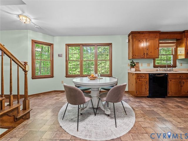 12918 Devette Dr, Chesterfield, VA 23838