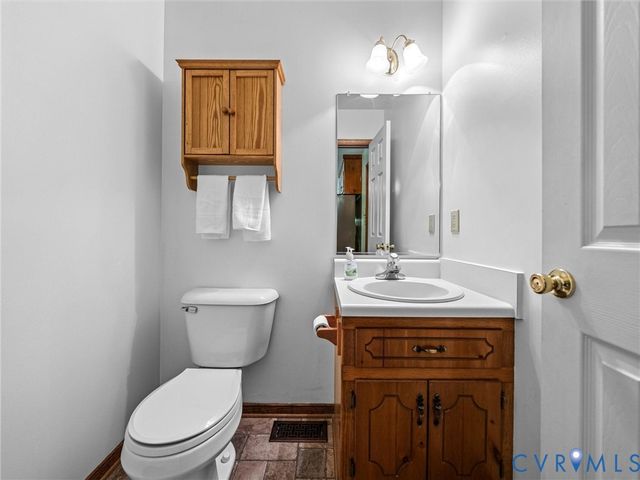 12918 Devette Dr, Chesterfield, VA 23838