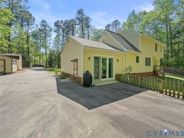 12918 Devette Dr, Chesterfield, VA 23838