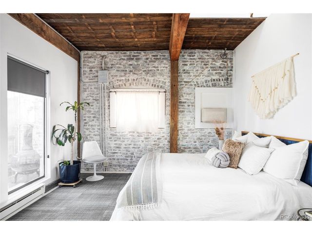 3733 N Franklin St, Denver, CO 80205