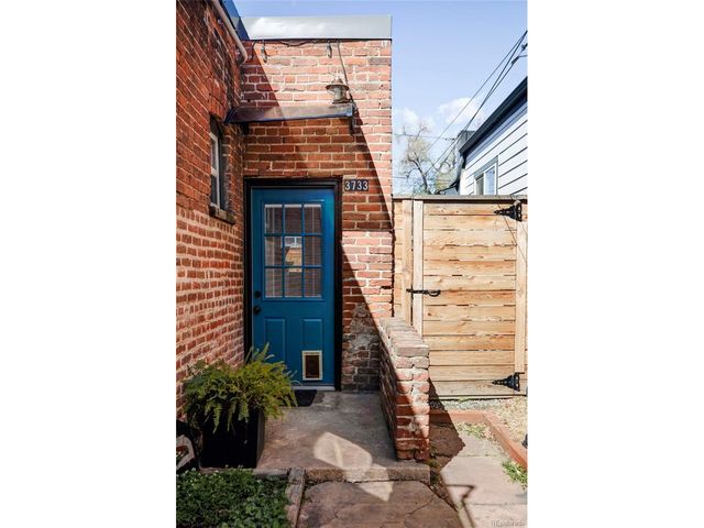 3733 N Franklin St, Denver, CO 80205