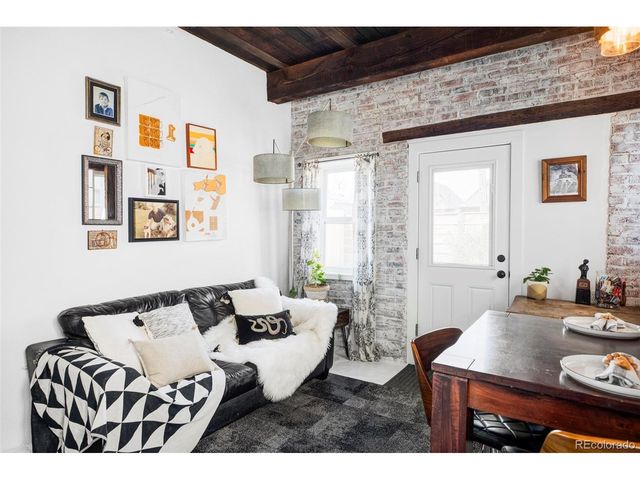3733 N Franklin St, Denver, CO 80205