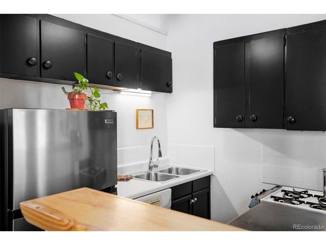 3733 N Franklin St, Denver, CO 80205