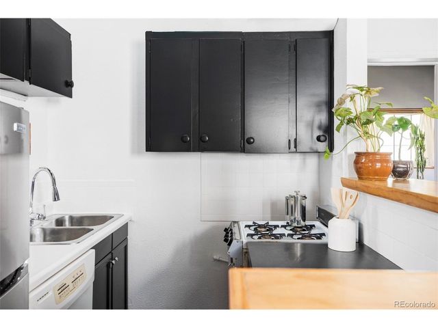 3733 N Franklin St, Denver, CO 80205