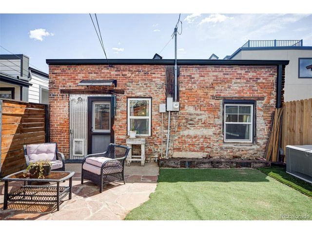 3733 N Franklin St, Denver, CO 80205