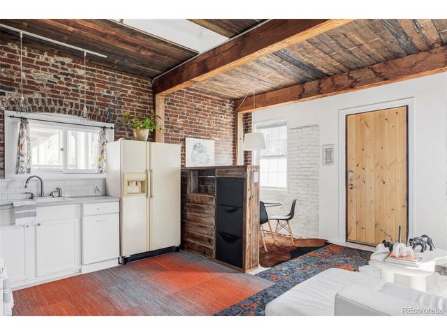 3733 N Franklin St, Denver, CO 80205