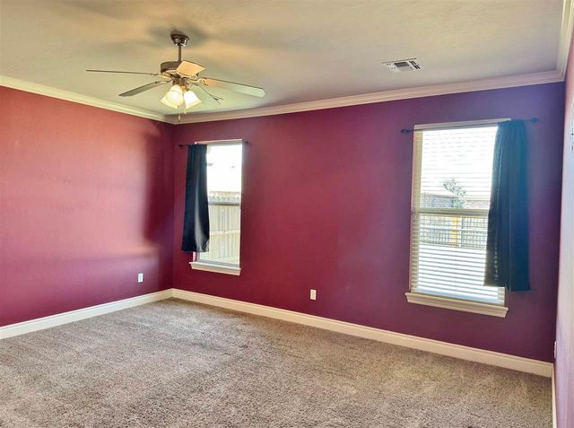 7701 SW Marshall DR, Lawton, OK 73505