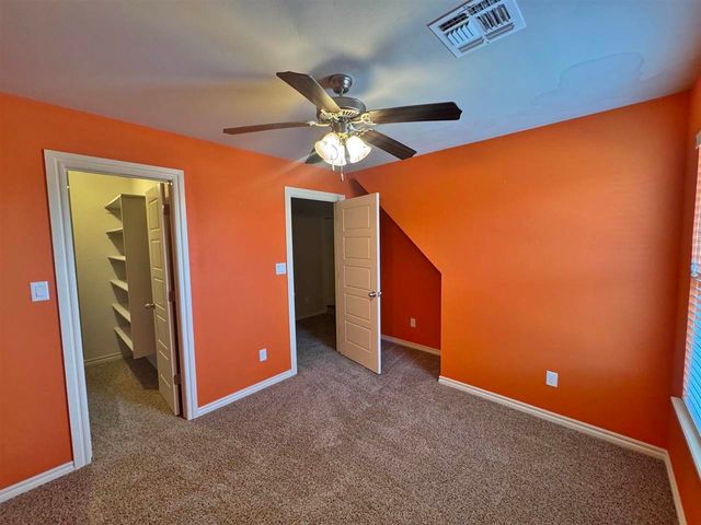 7701 SW Marshall DR, Lawton, OK 73505