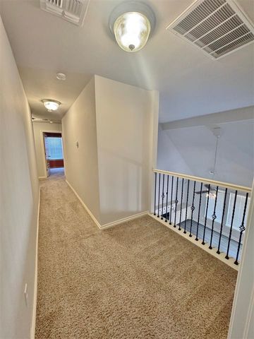 7701 SW Marshall DR, Lawton, OK 73505
