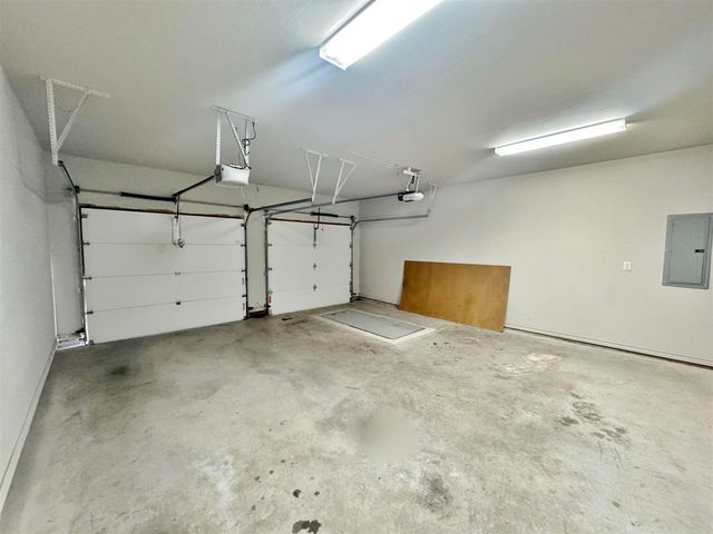 7701 SW Marshall DR, Lawton, OK 73505