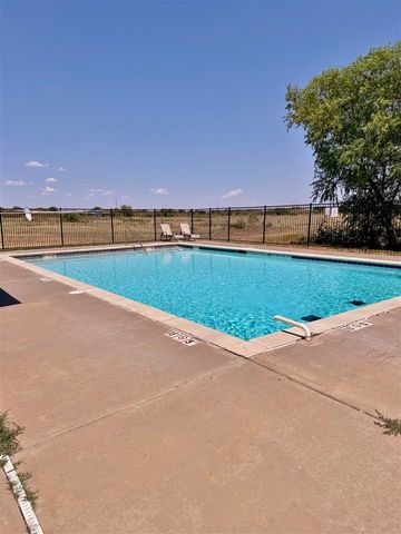 7701 SW Marshall DR, Lawton, OK 73505
