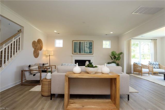 12177 Ava LN, Windsor, VA 23487