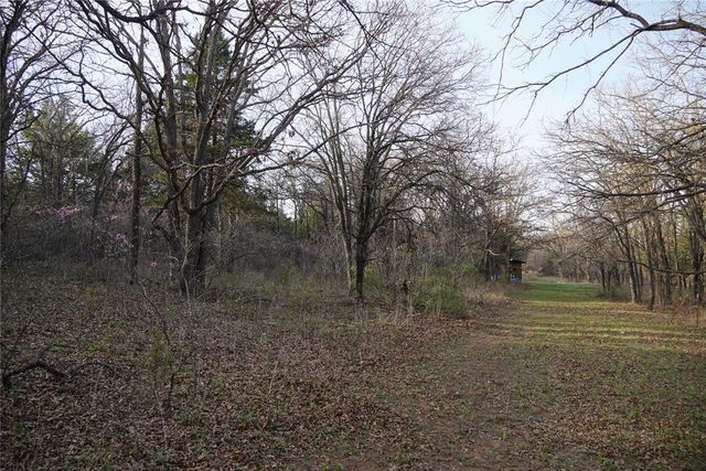 S Westminster Road, Guthrie, OK 73044
