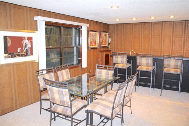 1128 NE 97th Place, Kansas City, MO 64155