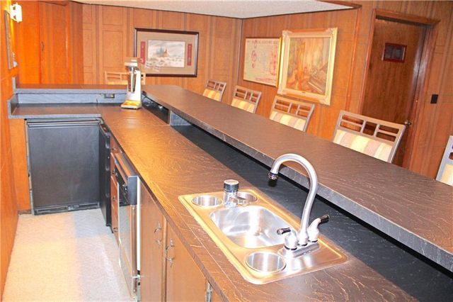 1128 NE 97th Place, Kansas City, MO 64155