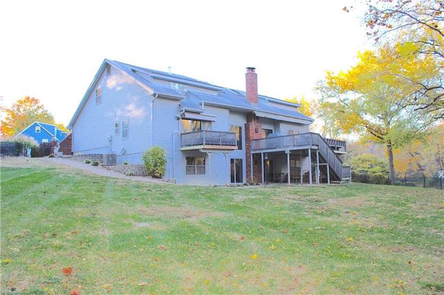 1128 NE 97th Place, Kansas City, MO 64155