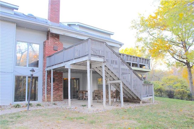 1128 NE 97th Place, Kansas City, MO 64155