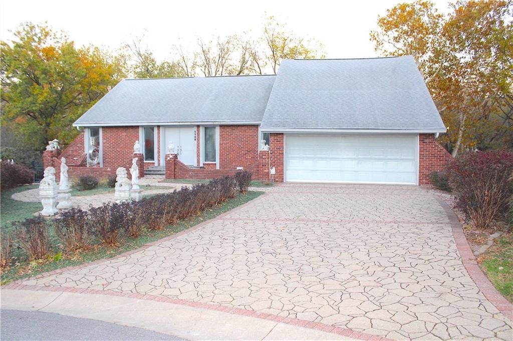 1128 NE 97th Place, Kansas City, MO 64155