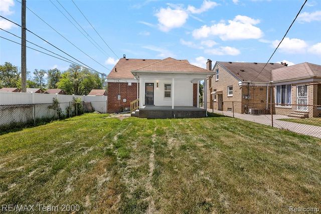 18900 Forrer Street, Detroit, MI 48235