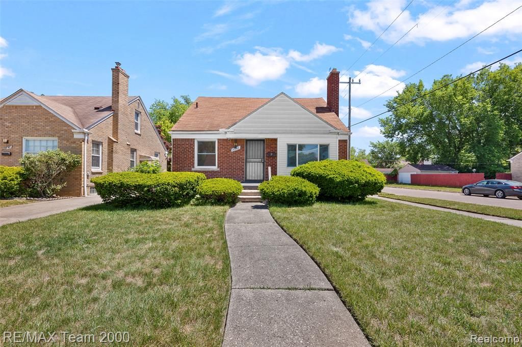 18900 Forrer Street, Detroit, MI 48235