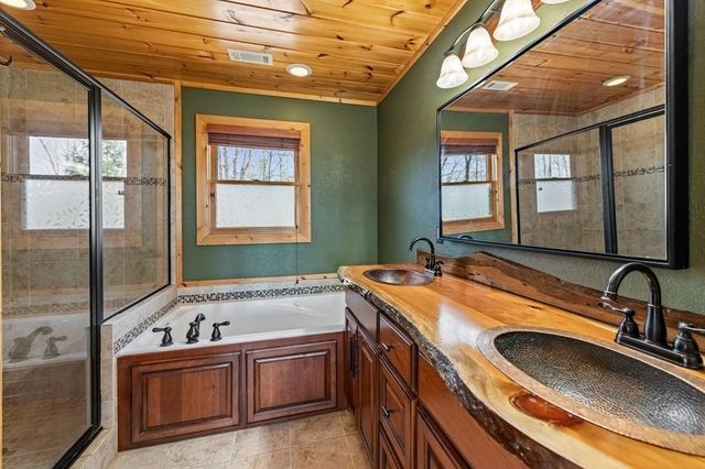 218 Chickadee Drive, Blue Ridge, GA 30513