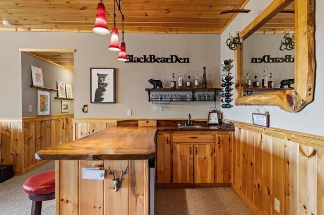 218 Chickadee Drive, Blue Ridge, GA 30513