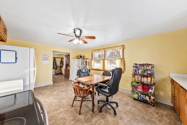 N6335 County Road E, Oconomowoc, WI 53066